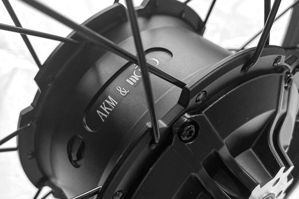 <p>Stable and reliable AKM motor</p>