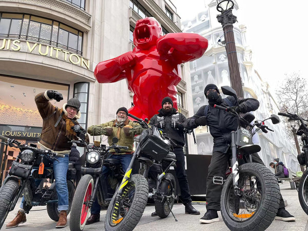 <p>Create YouTube video posts</p>